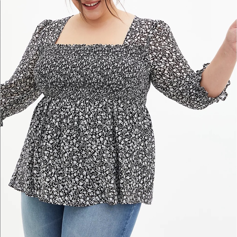 Torrid 4 Smocked Babydoll Floral Chiffon Blouse 4x 26